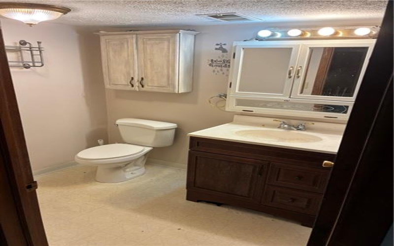 724 Western Avenue, Washington, 15301, 3 Bedroom Bedrooms, 7 Room Rooms,2 BathroomBathrooms,Residential,For Sale,Western Avenue,1777360