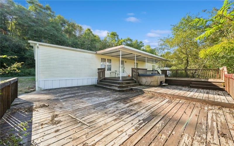 736 Sunset Dr, Donegal, 15628, 3 Bedroom Bedrooms, ,2.1 BathroomBathrooms,Residential,For Sale,Sunset Dr,1777515