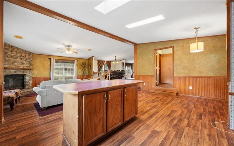 736 Sunset Dr, Donegal, 15628, 3 Bedroom Bedrooms, ,2.1 BathroomBathrooms,Residential,For Sale,Sunset Dr,1777515