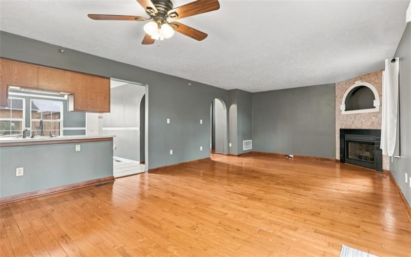 1112 Arrowhead Dr, Washington, 15301, 3 Bedroom Bedrooms, ,2.1 BathroomBathrooms,Residential,For Sale,Arrowhead Dr,1777526
