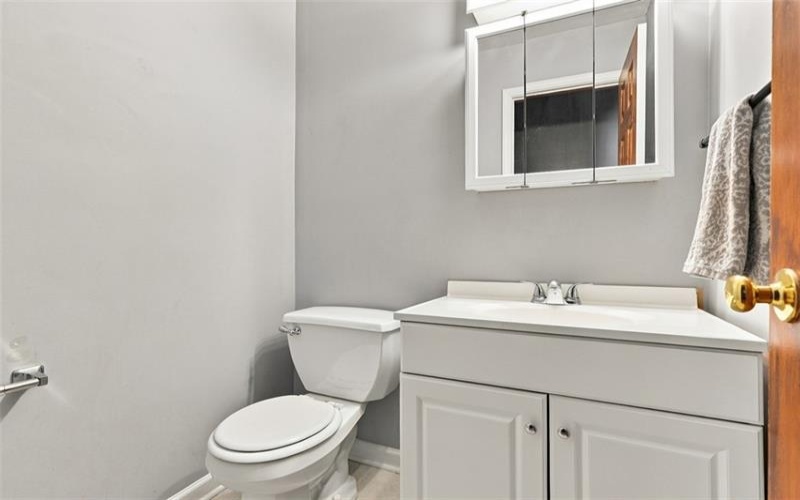 1112 Arrowhead Dr, Washington, 15301, 3 Bedroom Bedrooms, ,2.1 BathroomBathrooms,Residential,For Sale,Arrowhead Dr,1777526