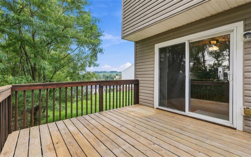 1112 Arrowhead Dr, Washington, 15301, 3 Bedroom Bedrooms, ,2.1 BathroomBathrooms,Residential,For Sale,Arrowhead Dr,1777526