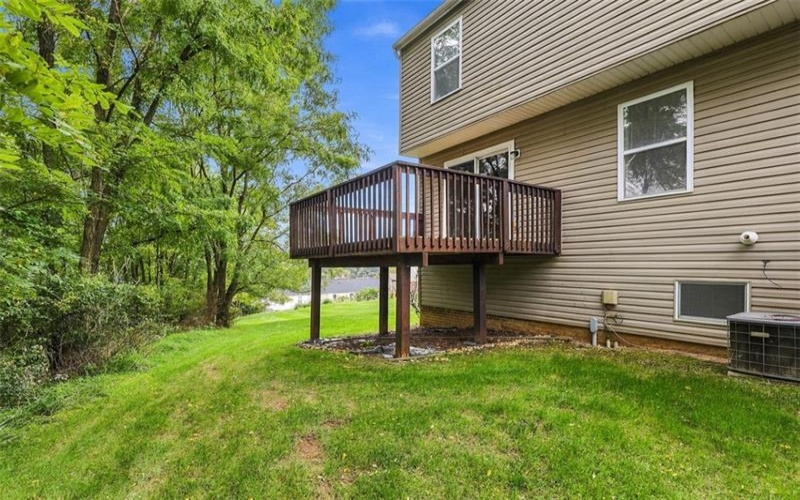 1112 Arrowhead Dr, Washington, 15301, 3 Bedroom Bedrooms, ,2.1 BathroomBathrooms,Residential,For Sale,Arrowhead Dr,1777526