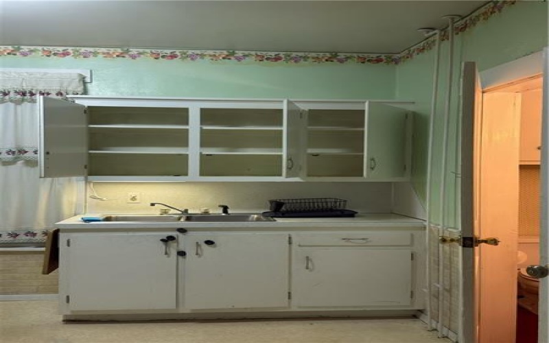 201 Lincoln Ave, Meyersdale, 15552, 3 Bedroom Bedrooms, ,1.1 BathroomBathrooms,Residential,For Sale,Lincoln Ave,1757899