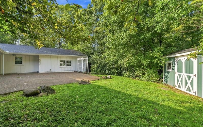 103 Highland Dr, McMurray, 15317, 3 Bedroom Bedrooms, 9 Room Rooms,2 BathroomBathrooms,Residential,For Sale,Highland Dr,1772402
