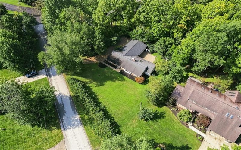 103 Highland Dr, McMurray, 15317, 3 Bedroom Bedrooms, 9 Room Rooms,2 BathroomBathrooms,Residential,For Sale,Highland Dr,1772402