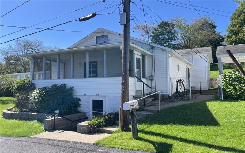 13 Dearth Ln, Uniontown, 15401, 4 Bedroom Bedrooms, ,1.1 BathroomBathrooms,Residential,For Sale,Dearth Ln,1777004