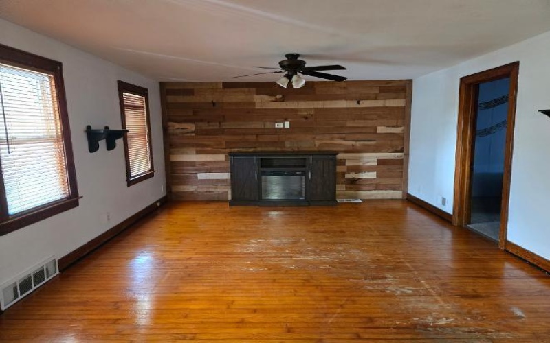 50 Mill Street, New Salem, 15468, 2 Bedroom Bedrooms, 6 Room Rooms,1 BathroomBathrooms,Residential,For Sale,Mill Street,1777237