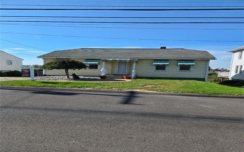 50 Mill Street, New Salem, 15468, 2 Bedroom Bedrooms, 6 Room Rooms,1 BathroomBathrooms,Residential,For Sale,Mill Street,1777237