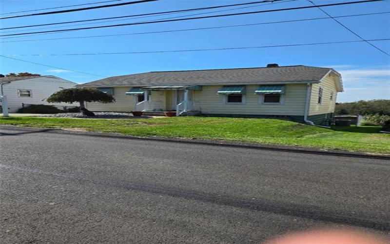 50 Mill Street, New Salem, 15468, 2 Bedroom Bedrooms, 6 Room Rooms,1 BathroomBathrooms,Residential,For Sale,Mill Street,1777237
