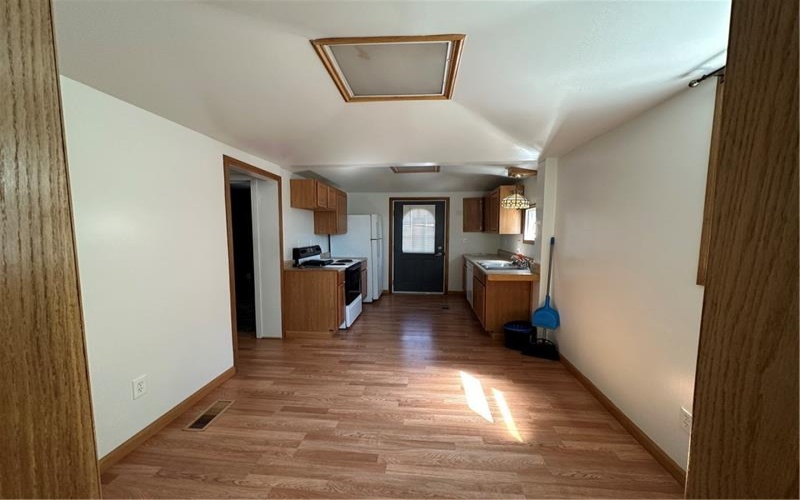 215 1st Avenue, Waynesburg, 15370, 4 Bedroom Bedrooms, ,3 BathroomBathrooms,Residential,For Sale,1st Avenue,1777643
