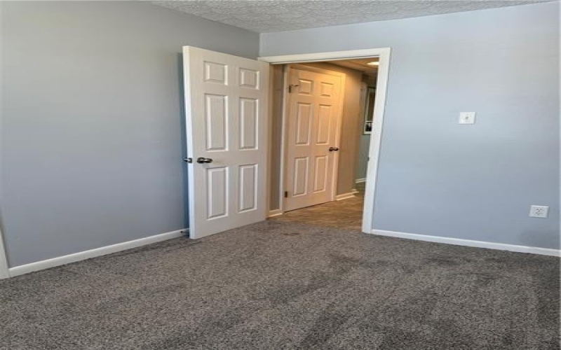19 Studa Street, Burgettstown, 15021, 2 Bedroom Bedrooms, ,1 BathroomBathrooms,Lease,For Rent,Studa Street,1777646