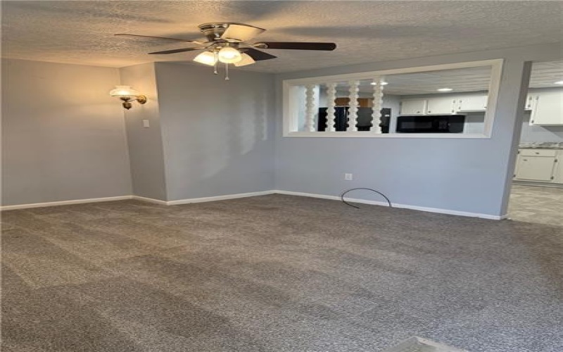 19 Studa Street, Burgettstown, 15021, 2 Bedroom Bedrooms, ,1 BathroomBathrooms,Lease,For Rent,Studa Street,1777646
