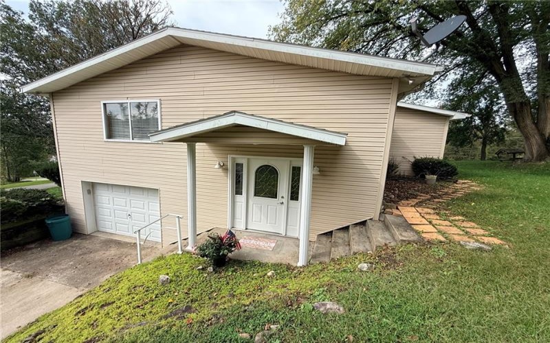132 Morgan Station Rd, Lemont Furnace, 15456, 3 Bedroom Bedrooms, 7 Room Rooms,1.1 BathroomBathrooms,Residential,For Sale,Morgan Station Rd,1777658
