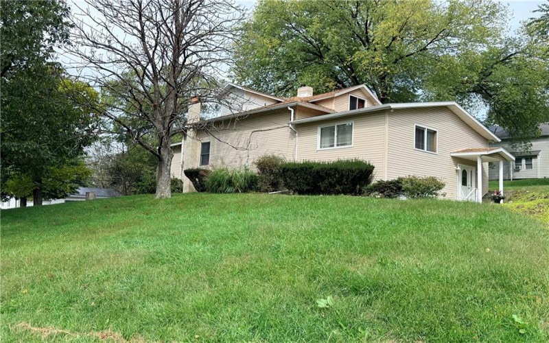 132 Morgan Station Rd, Lemont Furnace, 15456, 3 Bedroom Bedrooms, 7 Room Rooms,1.1 BathroomBathrooms,Residential,For Sale,Morgan Station Rd,1777658