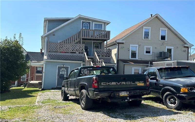 215 1st Avenue, Waynesburg, 15370, ,Multi-unit,For Sale,1st Avenue,1777662