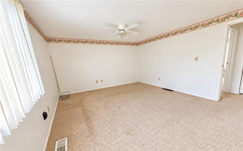 245 Mechanic St, Mount Morris, 15349, 3 Bedroom Bedrooms, 8 Room Rooms,2 BathroomBathrooms,Residential,For Sale,Mechanic St,1777697