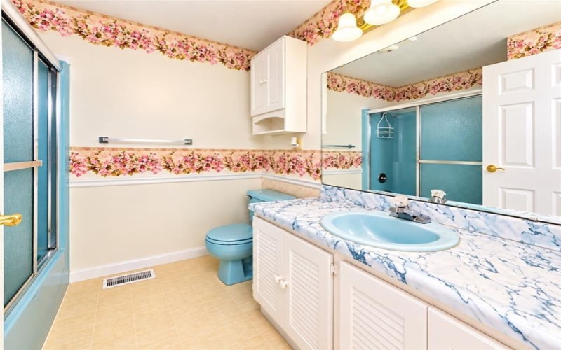 245 Mechanic St, Mount Morris, 15349, 3 Bedroom Bedrooms, 8 Room Rooms,2 BathroomBathrooms,Residential,For Sale,Mechanic St,1777697