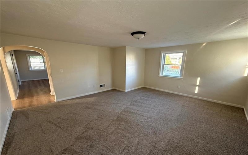 219 Fannie St, Mcdonald, 15057, 3 Bedroom Bedrooms, ,2 BathroomBathrooms,Residential,For Sale,Fannie St,1777706