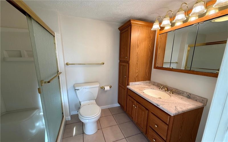 219 Fannie St, Mcdonald, 15057, 3 Bedroom Bedrooms, ,2 BathroomBathrooms,Residential,For Sale,Fannie St,1777706