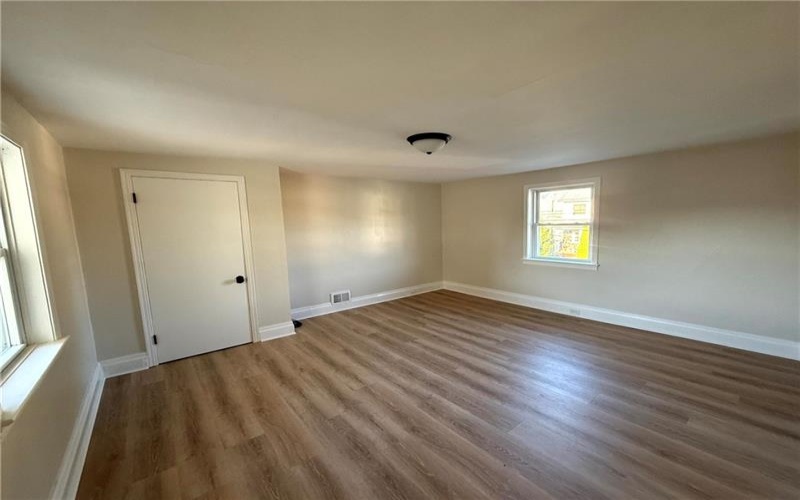 219 Fannie St, Mcdonald, 15057, 3 Bedroom Bedrooms, ,2 BathroomBathrooms,Residential,For Sale,Fannie St,1777706