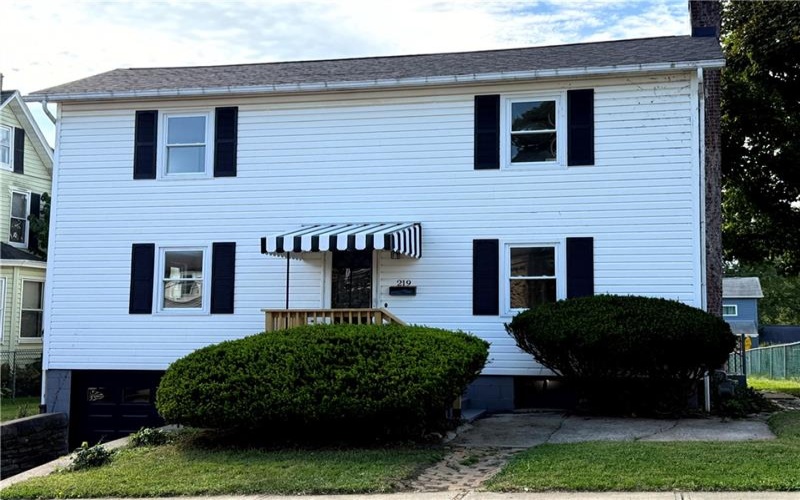 219 Fannie St, Mcdonald, 15057, 3 Bedroom Bedrooms, ,2 BathroomBathrooms,Residential,For Sale,Fannie St,1777706