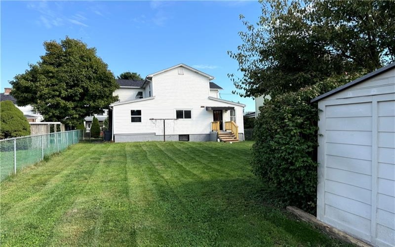 219 Fannie St, Mcdonald, 15057, 3 Bedroom Bedrooms, ,2 BathroomBathrooms,Residential,For Sale,Fannie St,1777706