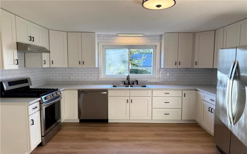 219 Fannie St, Mcdonald, 15057, 3 Bedroom Bedrooms, ,2 BathroomBathrooms,Residential,For Sale,Fannie St,1777706