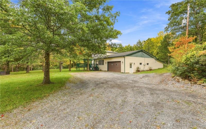 162 White Pine Lane, Cairnbrook, 15924, 3 Bedroom Bedrooms, ,2 BathroomBathrooms,Residential,For Sale,White Pine Lane,1777750