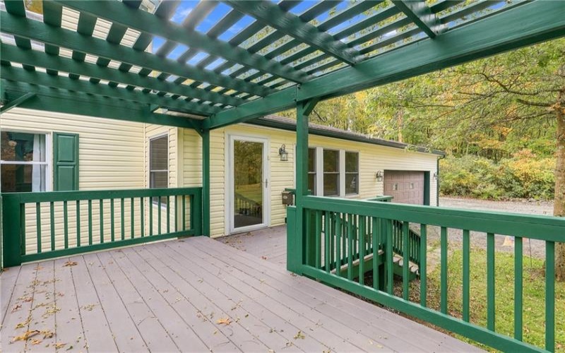 162 White Pine Lane, Cairnbrook, 15924, 3 Bedroom Bedrooms, ,2 BathroomBathrooms,Residential,For Sale,White Pine Lane,1777750