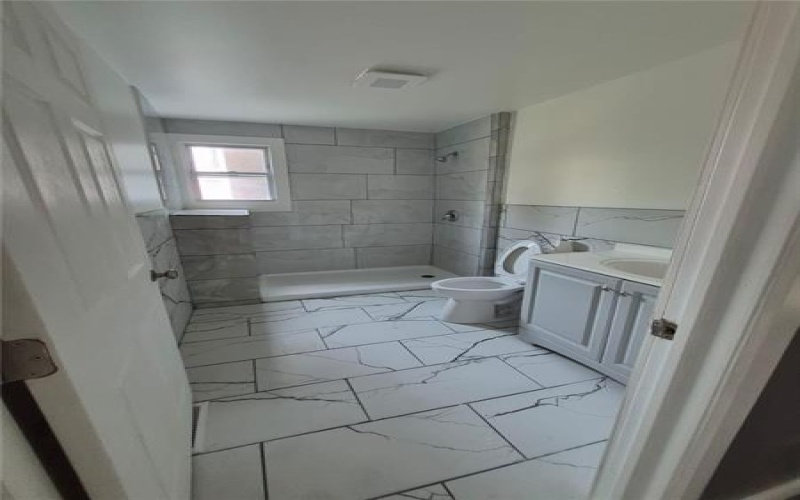 1385 5th Ave, New Kensington, 15068, 4 Bedroom Bedrooms, ,1.1 BathroomBathrooms,Lease,For Rent,5th Ave,1777758