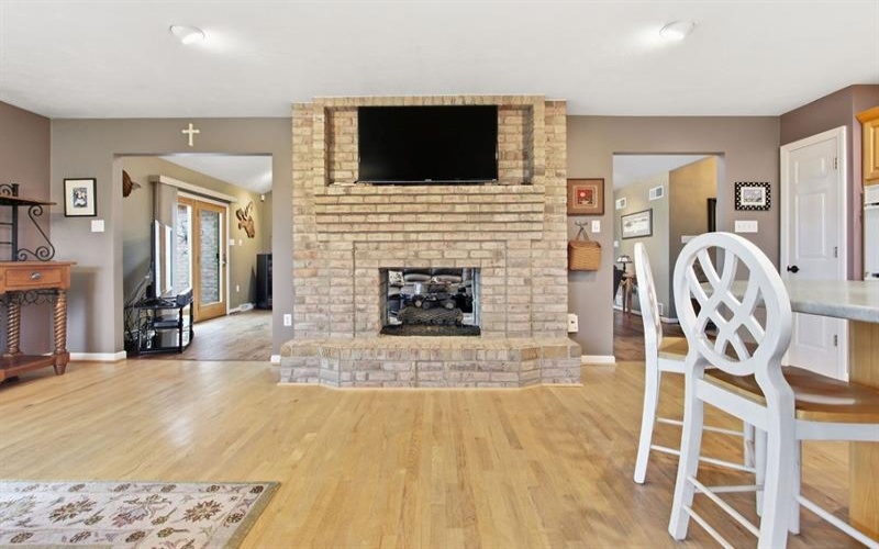 1411 John Dr, North Huntingdon, 15642, 3 Bedroom Bedrooms, 7 Room Rooms,3 BathroomBathrooms,Residential,For Sale,John Dr,1777812