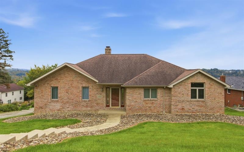 1411 John Dr, North Huntingdon, 15642, 3 Bedroom Bedrooms, 7 Room Rooms,3 BathroomBathrooms,Residential,For Sale,John Dr,1777812