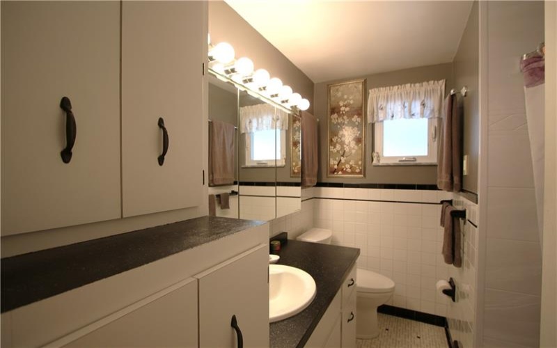 4239 Finleyville Elrama Road, Finleyville, 15332, 3 Bedroom Bedrooms, 9 Room Rooms,2 BathroomBathrooms,Residential,For Sale,Finleyville Elrama Road,1777786