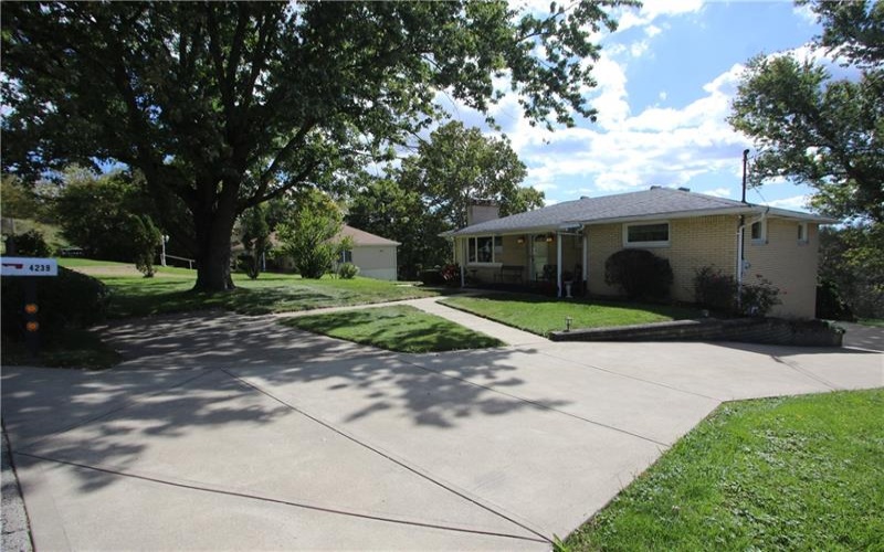 4239 Finleyville Elrama Road, Finleyville, 15332, 3 Bedroom Bedrooms, 9 Room Rooms,2 BathroomBathrooms,Residential,For Sale,Finleyville Elrama Road,1777786
