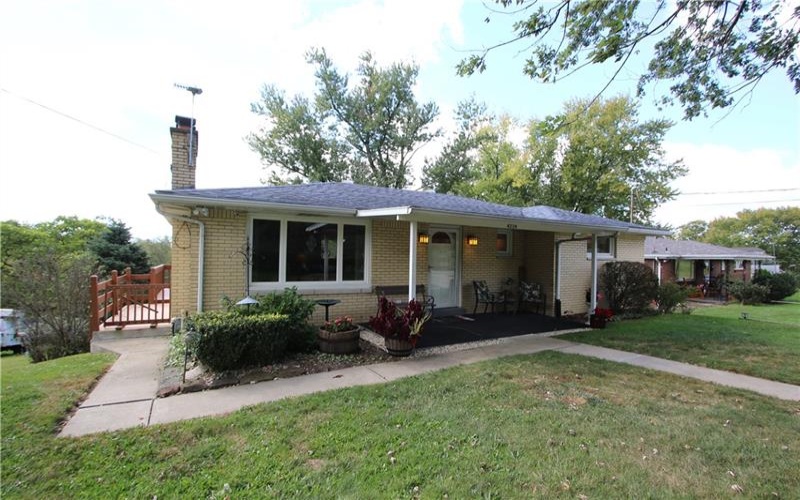 4239 Finleyville Elrama Road, Finleyville, 15332, 3 Bedroom Bedrooms, 9 Room Rooms,2 BathroomBathrooms,Residential,For Sale,Finleyville Elrama Road,1777786