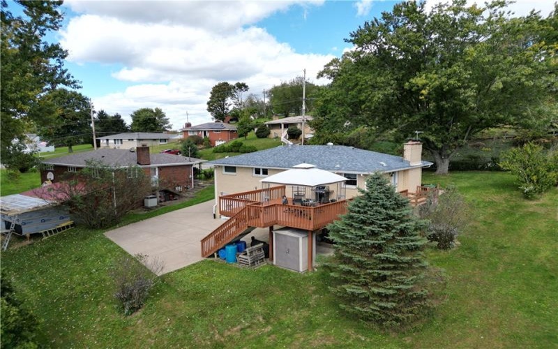 4239 Finleyville Elrama Road, Finleyville, 15332, 3 Bedroom Bedrooms, 9 Room Rooms,2 BathroomBathrooms,Residential,For Sale,Finleyville Elrama Road,1777786