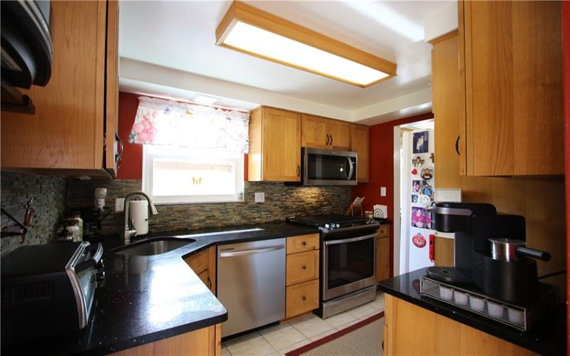 4239 Finleyville Elrama Road, Finleyville, 15332, 3 Bedroom Bedrooms, 9 Room Rooms,2 BathroomBathrooms,Residential,For Sale,Finleyville Elrama Road,1777786