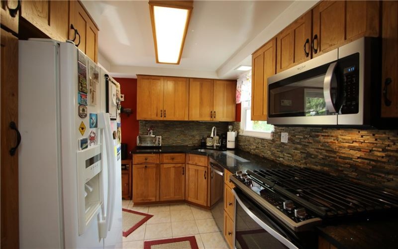 4239 Finleyville Elrama Road, Finleyville, 15332, 3 Bedroom Bedrooms, 9 Room Rooms,2 BathroomBathrooms,Residential,For Sale,Finleyville Elrama Road,1777786