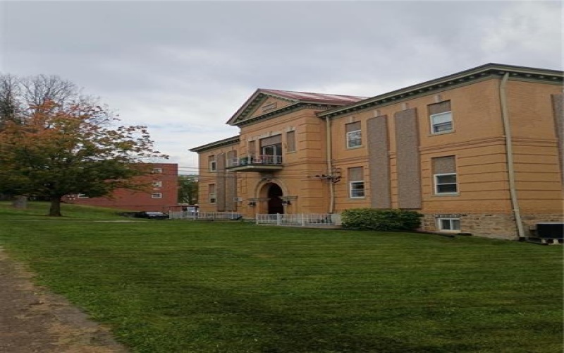 230 Berkeley St, Uniontown, 15401, 2 Bedroom Bedrooms, ,1 BathroomBathrooms,Residential,For Sale,Berkeley St,1777886