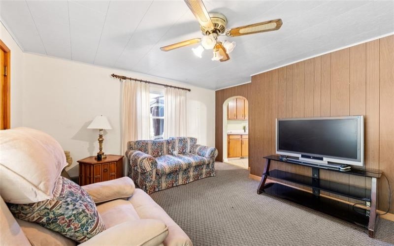 161 Church St, Star Junction, 15482, 2 Bedroom Bedrooms, 5 Room Rooms,1 BathroomBathrooms,Residential,For Sale,Church St,1777888