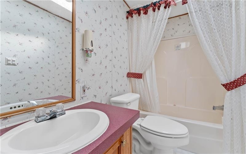 347 Calico Run Rd, Waynesburg, 15370, 3 Bedroom Bedrooms, ,2 BathroomBathrooms,Residential,For Sale,Calico Run Rd,1777896