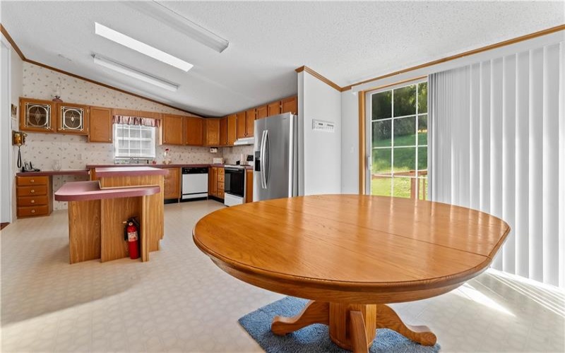 347 Calico Run Rd, Waynesburg, 15370, 3 Bedroom Bedrooms, ,2 BathroomBathrooms,Residential,For Sale,Calico Run Rd,1777896