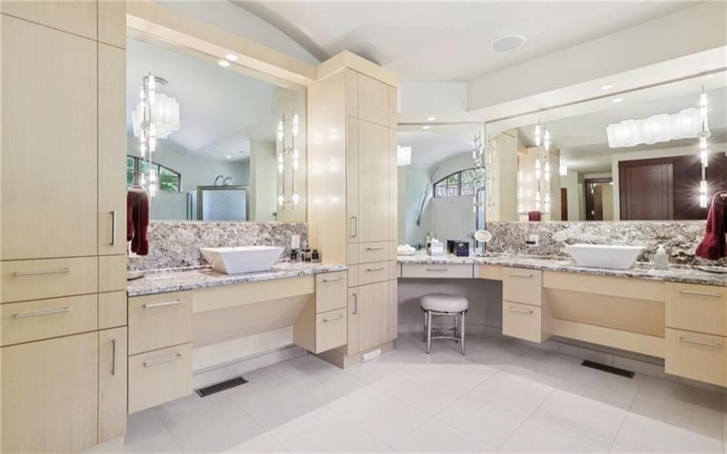 2330 South Ridge Drive, Hidden Valley, 15502, 4 Bedroom Bedrooms, ,4.1 BathroomBathrooms,Residential,For Sale,South Ridge Drive,1777897