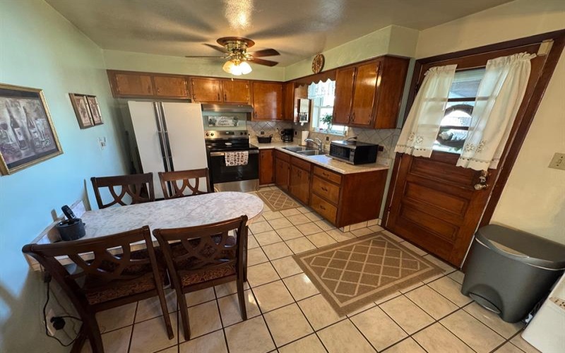 417 Mutich STREET, Belle Vernon, 15012, 3 Bedroom Bedrooms, ,2 BathroomBathrooms,Residential,For Sale,Mutich,1778011