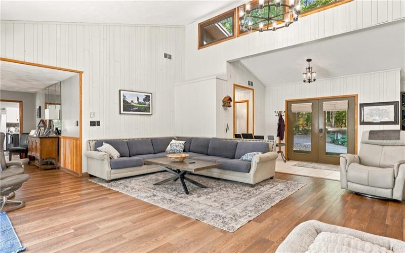 182 South Peninsula Drive, Central City, 15926, 3 Bedroom Bedrooms, ,2.2 BathroomBathrooms,Residential,For Sale,South Peninsula Drive,1777947