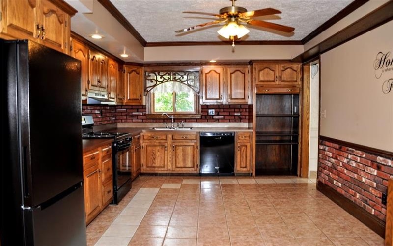 204 Weavertown Rd, Canonsburg, 15317, 2 Bedroom Bedrooms, ,2.1 BathroomBathrooms,Residential,For Sale,Weavertown Rd,1773182