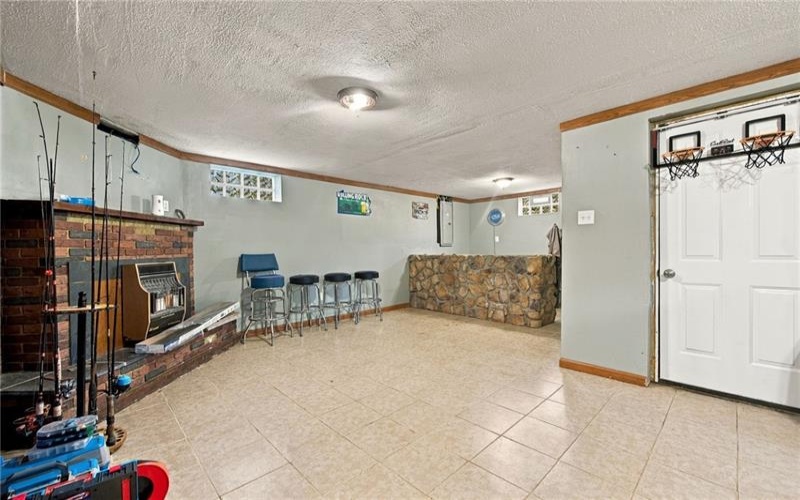 462 BARNEYS RUN ROAD, FREDERICKTOWN, 15333, 3 Bedroom Bedrooms, 8 Room Rooms,1.1 BathroomBathrooms,Residential,For Sale,BARNEYS RUN ROAD,1777218
