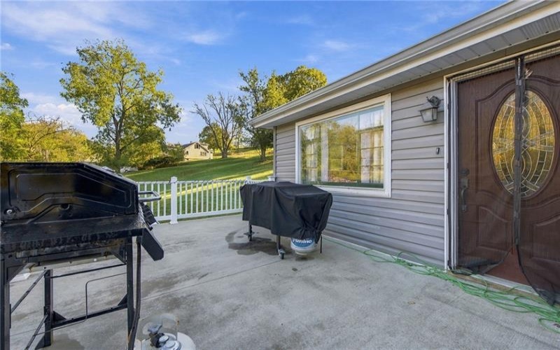 462 BARNEYS RUN ROAD, FREDERICKTOWN, 15333, 3 Bedroom Bedrooms, 8 Room Rooms,1.1 BathroomBathrooms,Residential,For Sale,BARNEYS RUN ROAD,1777218