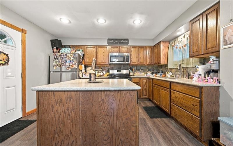 462 BARNEYS RUN ROAD, FREDERICKTOWN, 15333, 3 Bedroom Bedrooms, 8 Room Rooms,1.1 BathroomBathrooms,Residential,For Sale,BARNEYS RUN ROAD,1777218